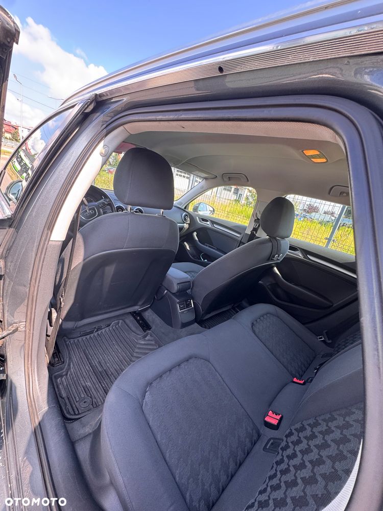 Audi A3 Sportback 1.6 TDI(clean diesel) Ambition - 10