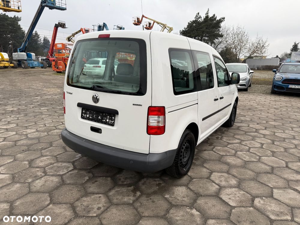 Volkswagen Caddy - 9
