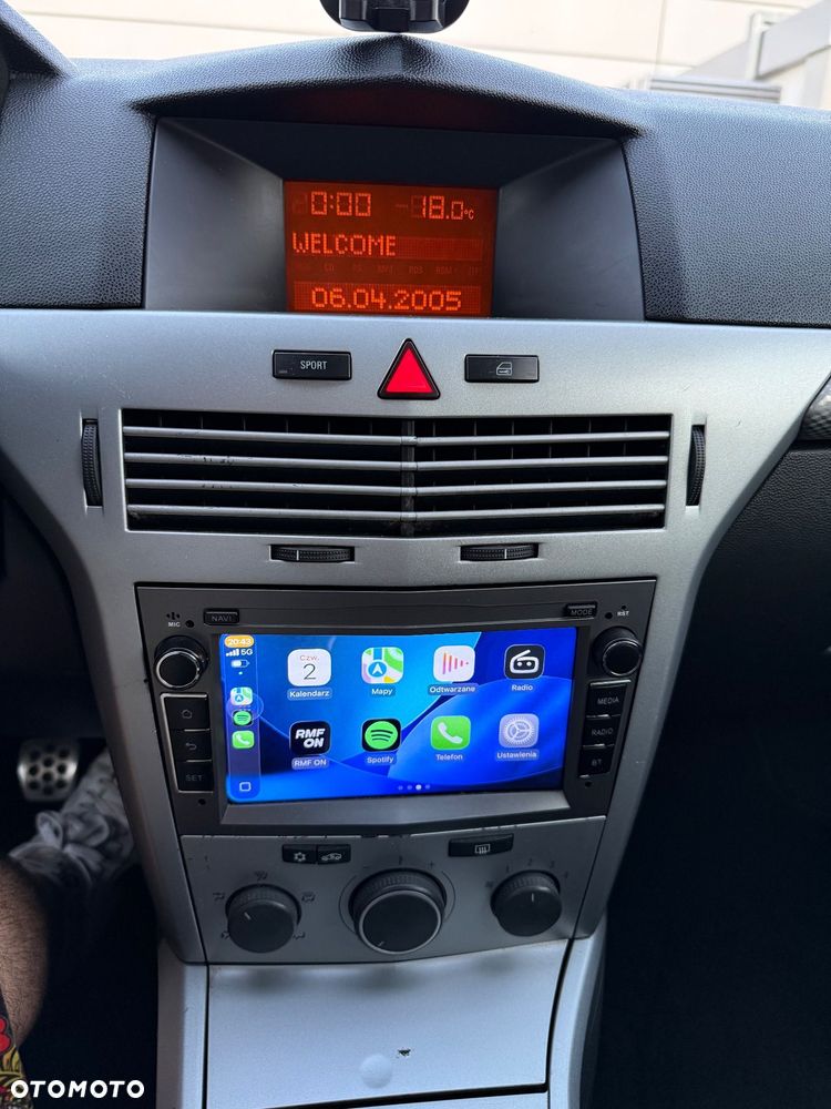 Opel Astra 1.8 Sport - 10