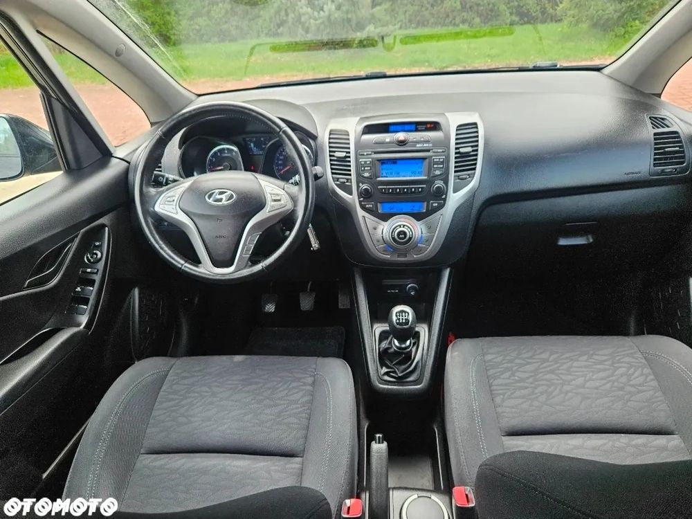 Hyundai ix20 1.4 blue Comfort - 12