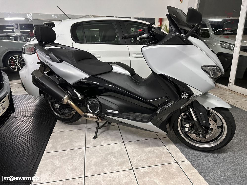 Yamaha TMAX 530 DX - 4