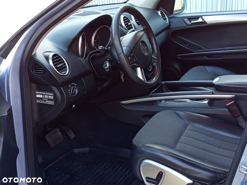 Mercedes-Benz ML - 7