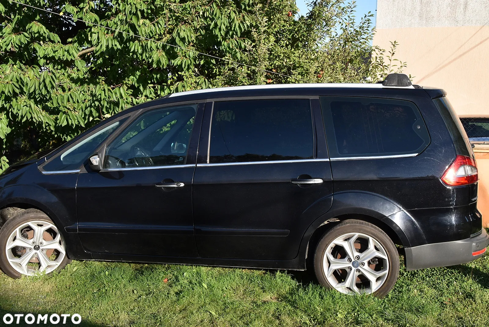 Ford Galaxy - 2