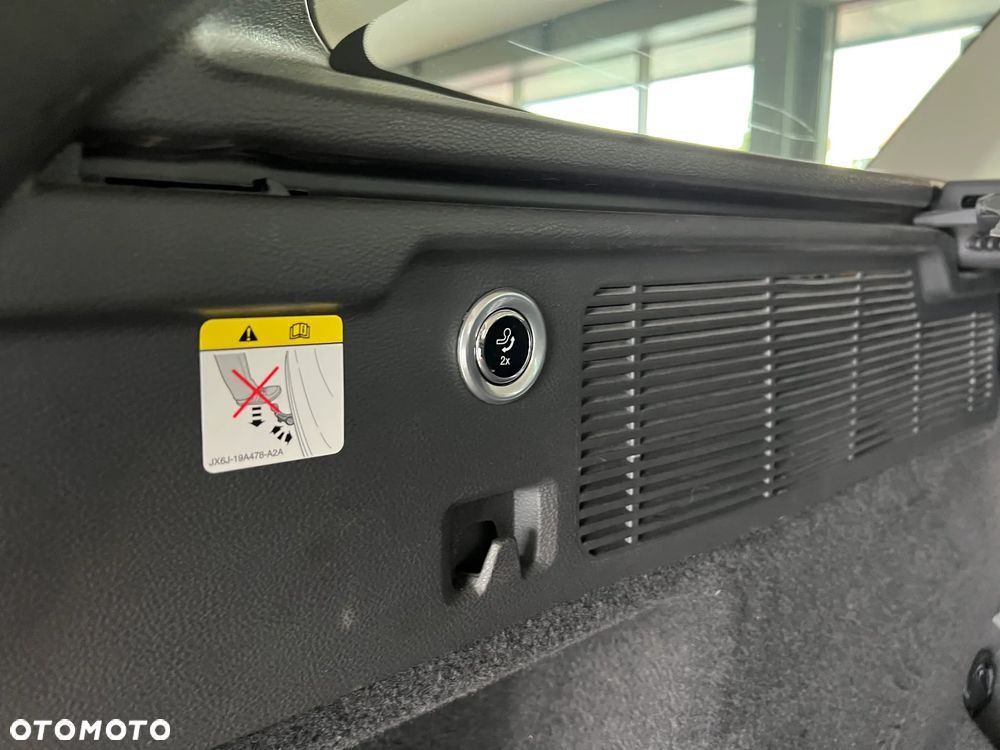 Ford Mondeo 2.0 EcoBlue Titanium - 16