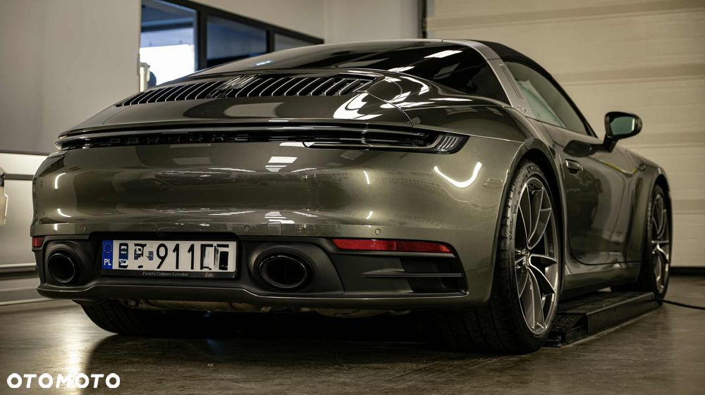 Porsche 911 Targa 4 - 19