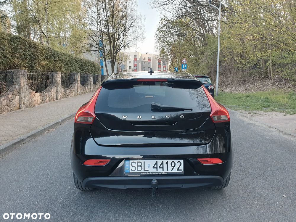 Volvo V40 D2 Momentum - 5