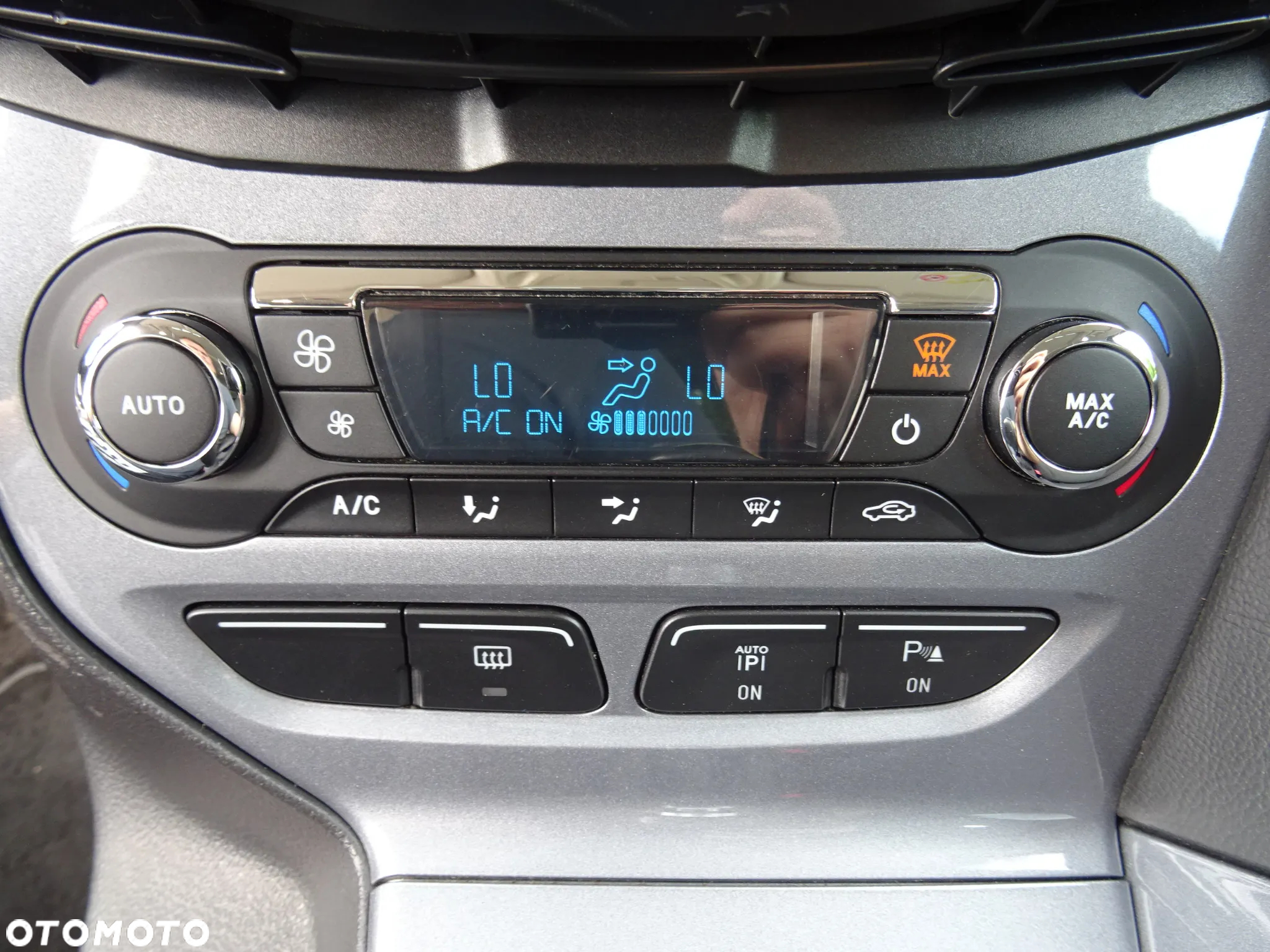 Ford Focus 2.0 TDCi Titanium - 21