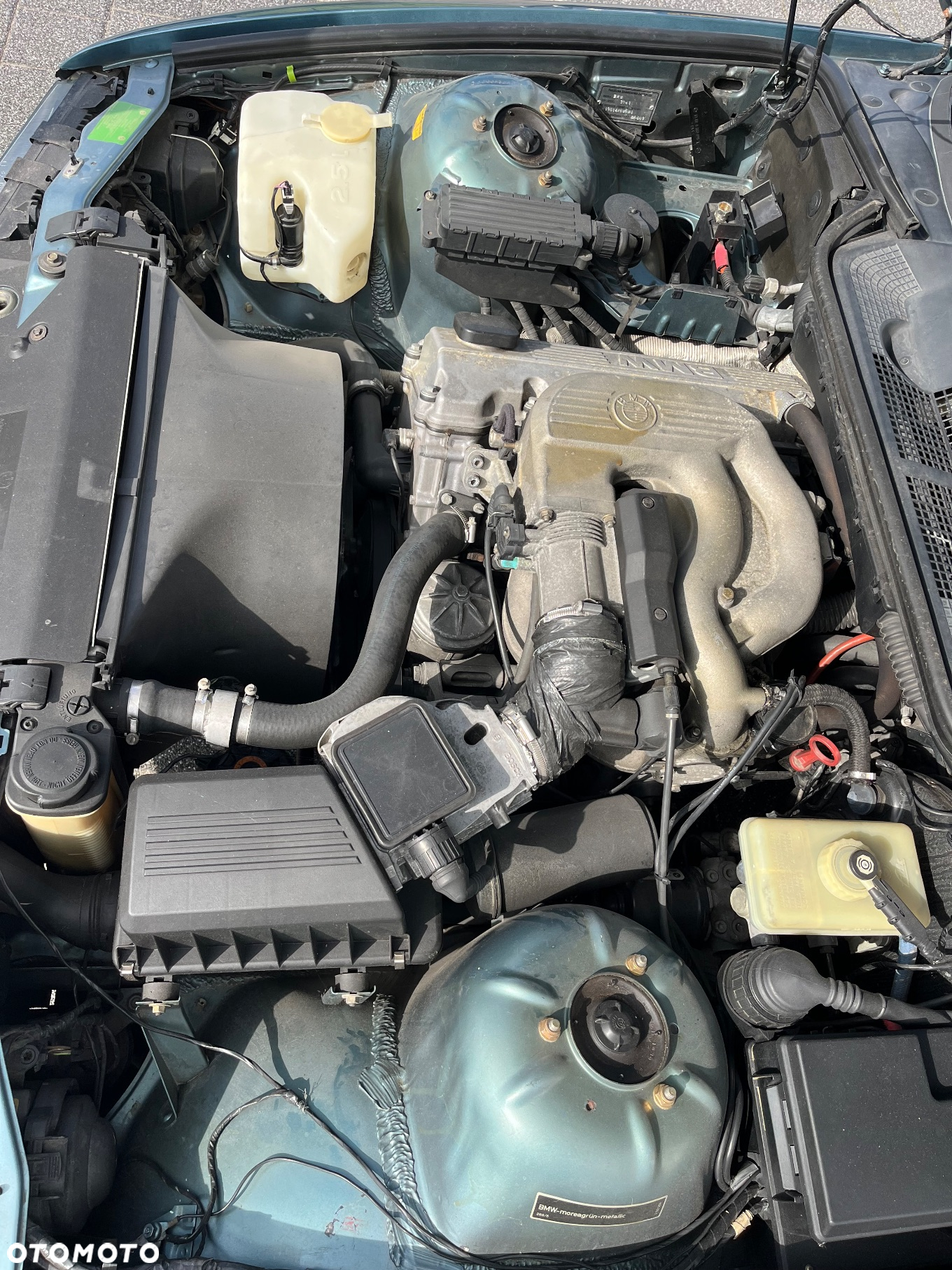 BMW Seria 3 318i Cabriolet - 2
