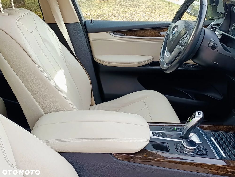 BMW X5 xDrive35i Edition Exclusive - 11