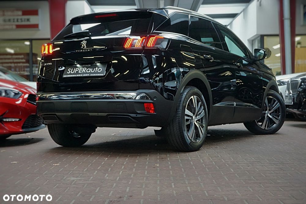 Peugeot 3008 1.2 PureTech Allure Pack S&S EAT8 - 11