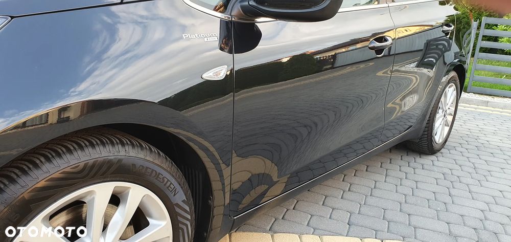 Kia Ceed 1.6 GDI Platinum Edition - 19