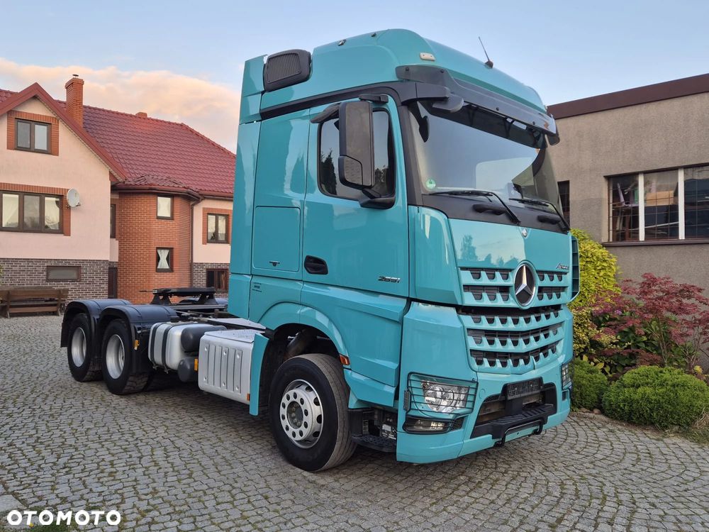Mercedes-Benz AROCS - 3