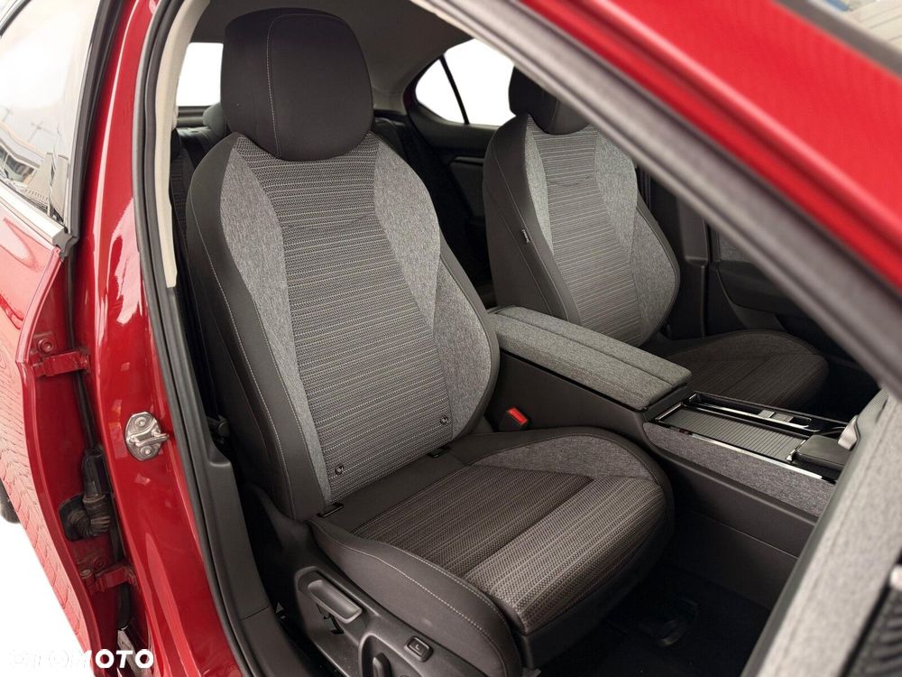 Skoda Superb 1.5 TSI mHEV Selection DSG - 24