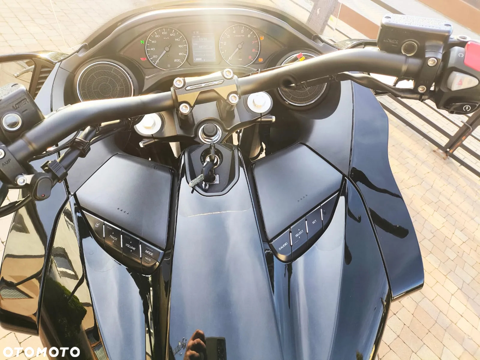 Honda CTX - 21