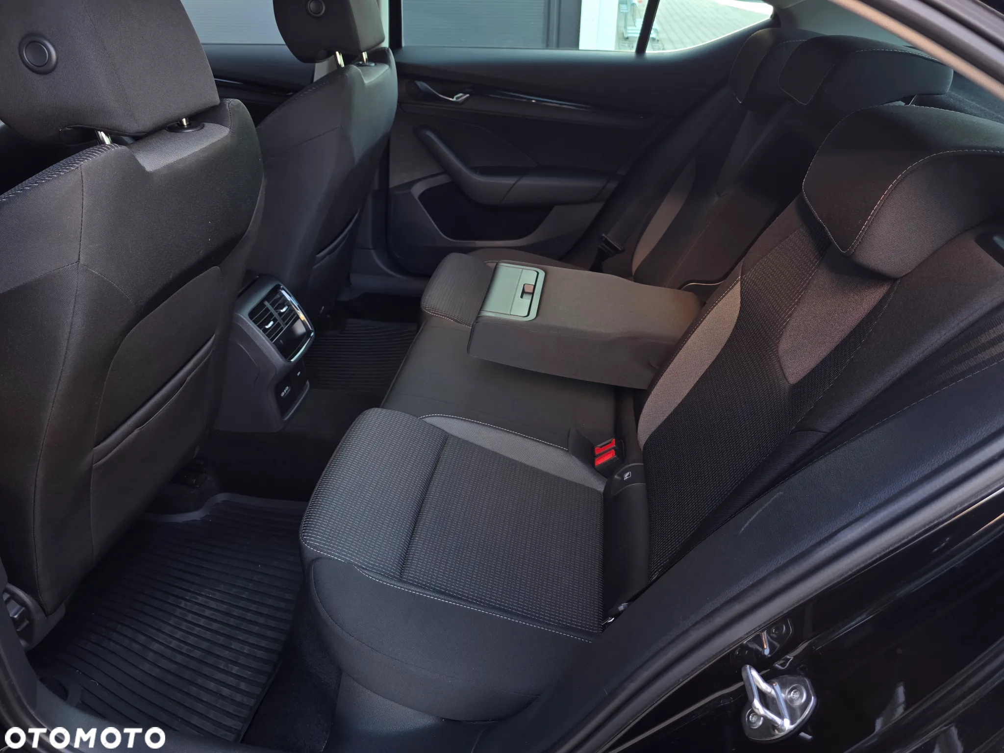 Skoda Octavia 1.0 TSI e-Tec Ambition DSG - 13