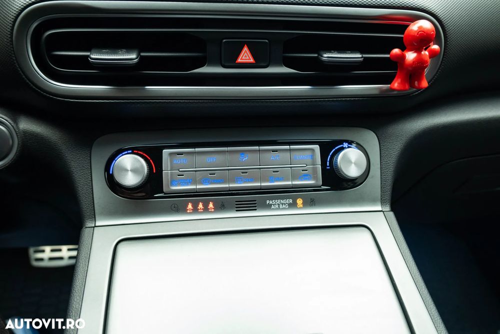 Hyundai KONA BEV 204 CP 64.8 kWh Highway+ - 10