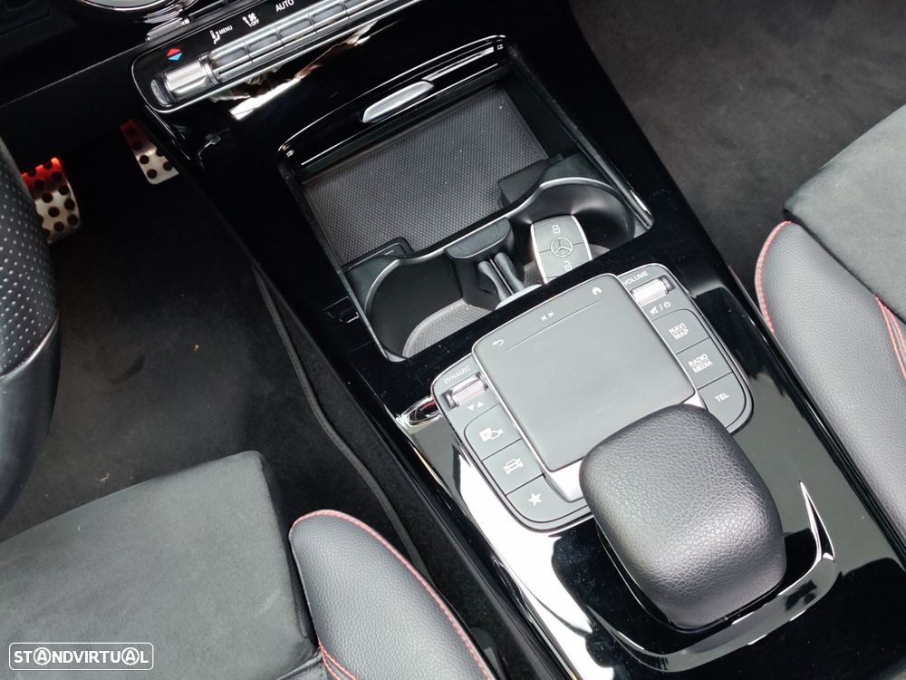 Mercedes-Benz A 200 Limousine d AMG Line Aut. - 18