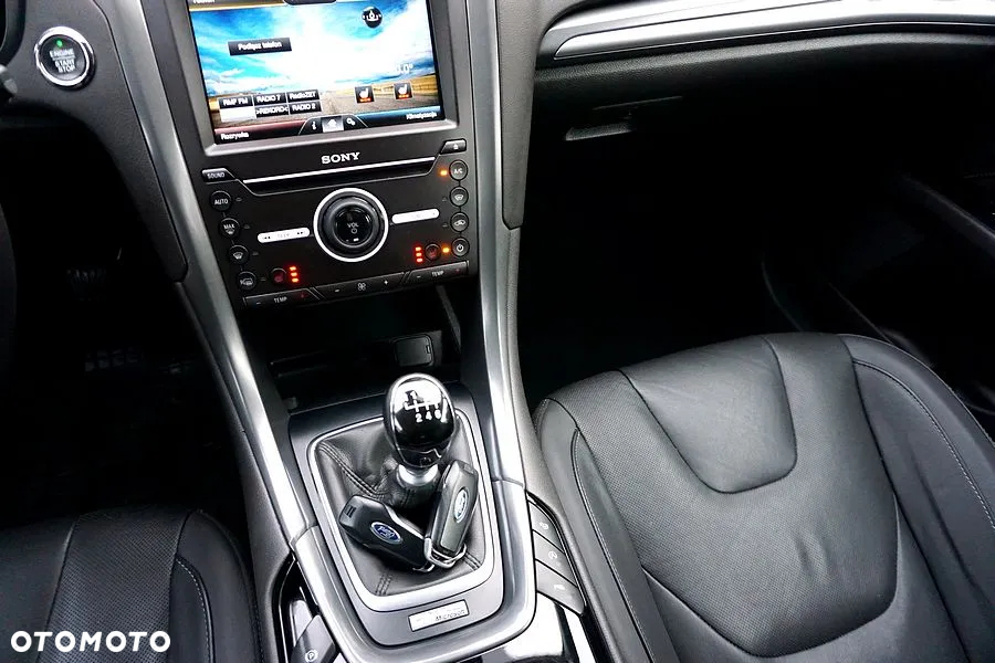 Ford Mondeo Turnier 2.0 TDCi Start-Stopp Titanium - 36