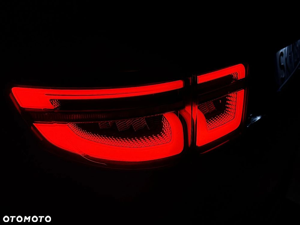 Land Rover Discovery Sport - 25