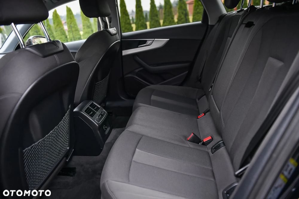 Audi A4 Avant 40 TDI quattro S tronic - 21