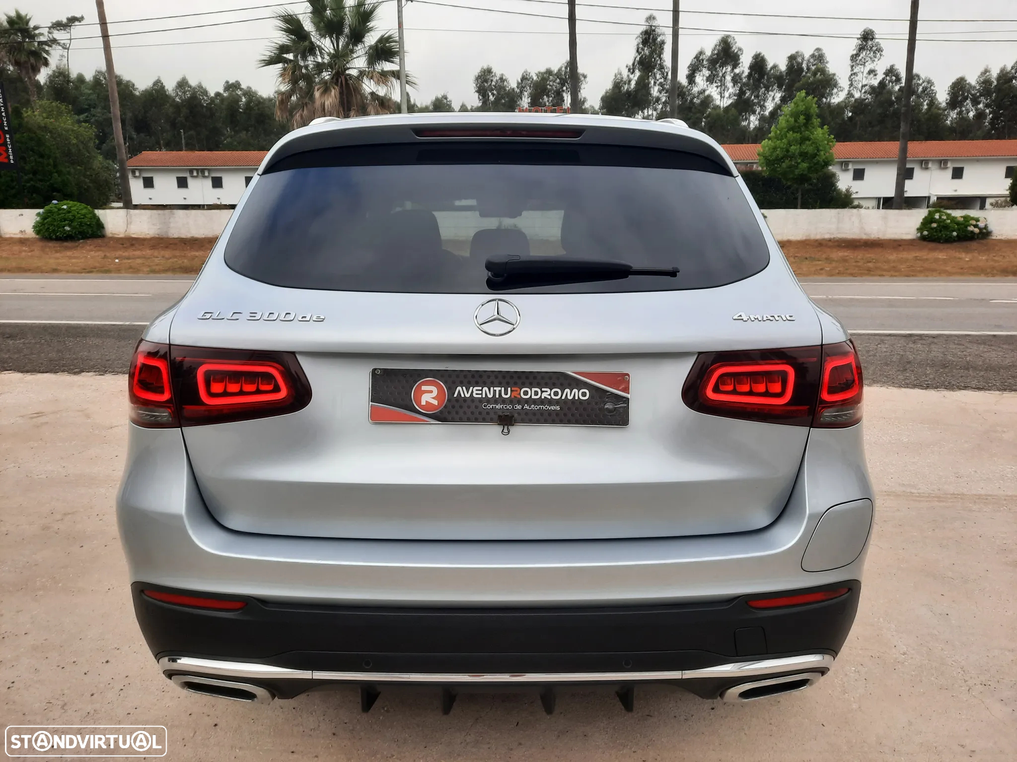 Mercedes-Benz GLC 300 de 4Matic - 22