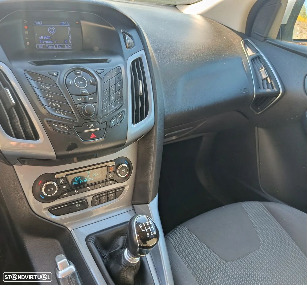 Ford Focus 1.0 EcoBoost S&S SYNC Edition - 6