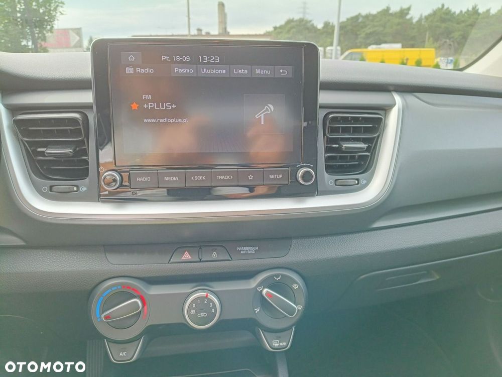 Kia Stonic 1.0 T-GDI M DCT - 26