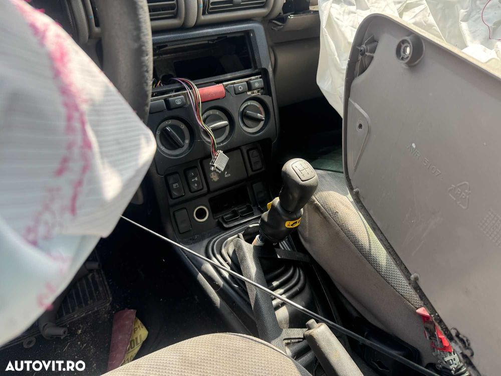 Dezmembrari Dezmembrez Piese piesa Dez Land Rover Freelander 2.0diesel - 8