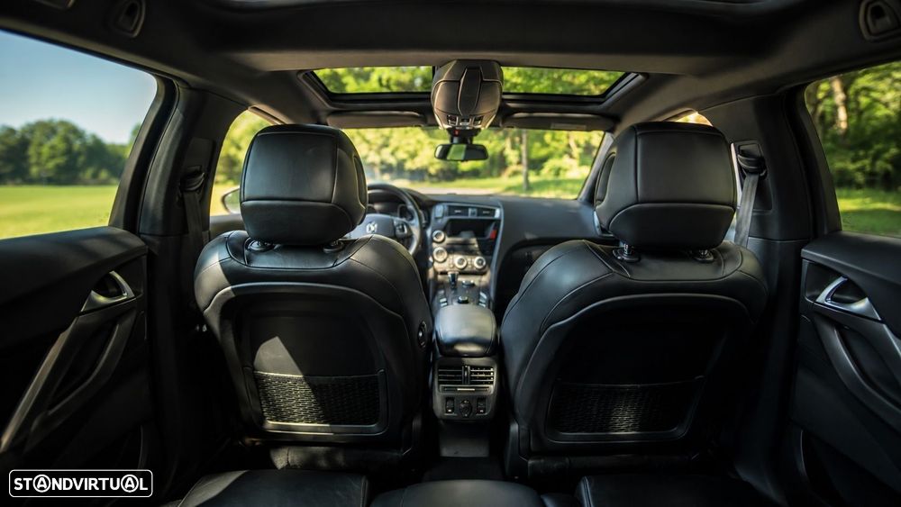 DS DS5 2.0 Hybrid4 Sport Chic - 31