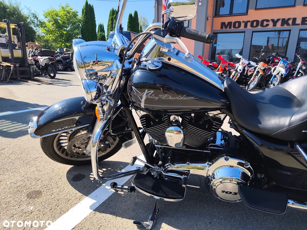 Harley-Davidson Touring Road King - 11