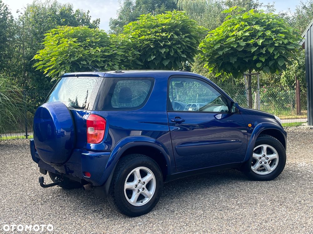 Toyota RAV4 - 18