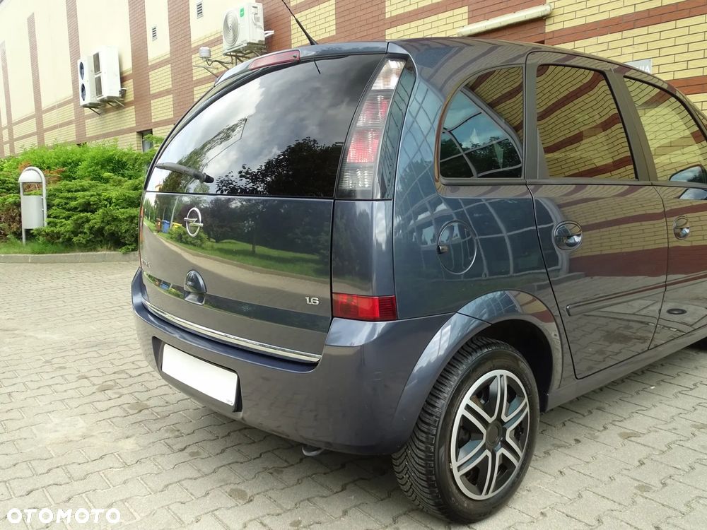 Opel Meriva 1.6 Cosmo MTA - 33