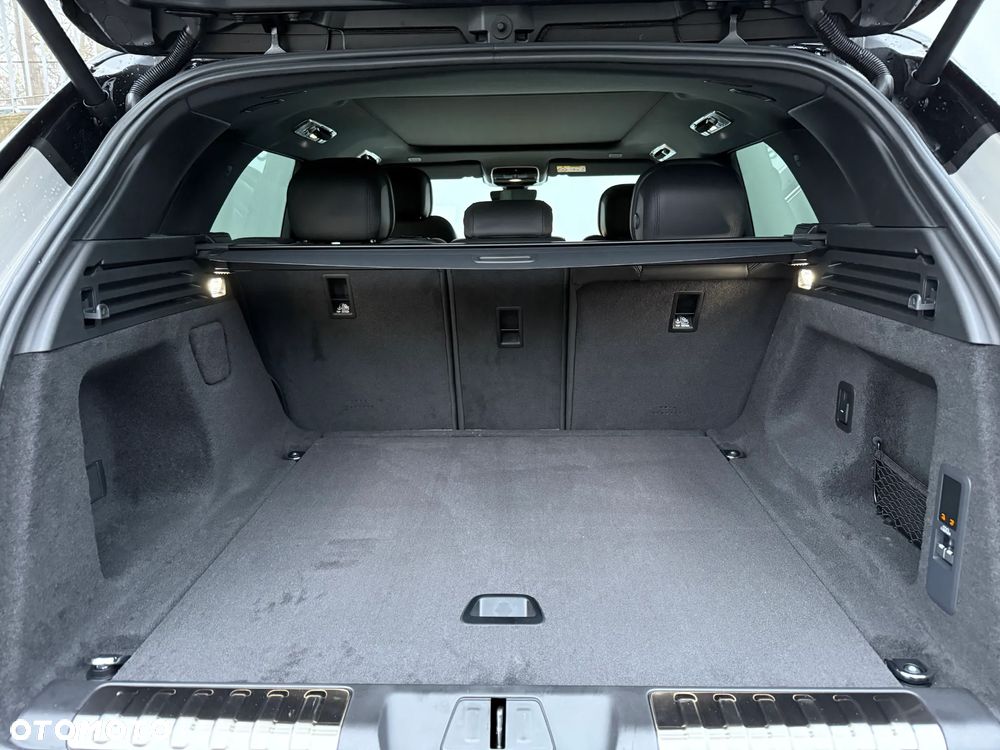 Land Rover Range Rover Sport D300 Dynamic SE - 14