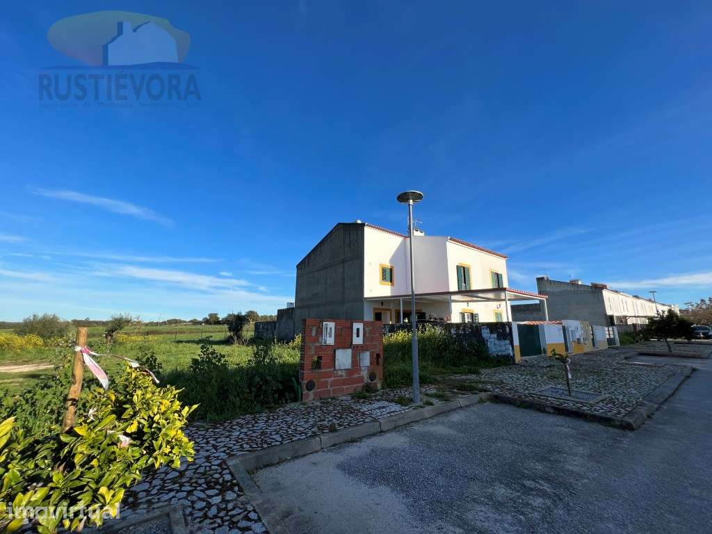 Lote de terreno para construção de moradia Rés-do-chão e 1º andar (... - Grande imagem: 2/3