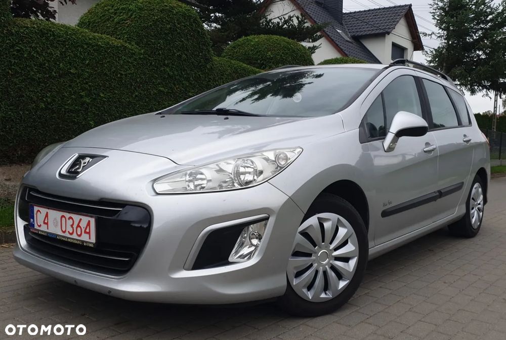 Peugeot 308 100 VTi Urban Move First Edition - 1