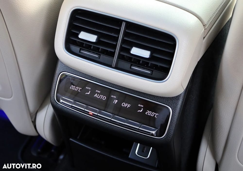 Mercedes-Benz GLE - 28