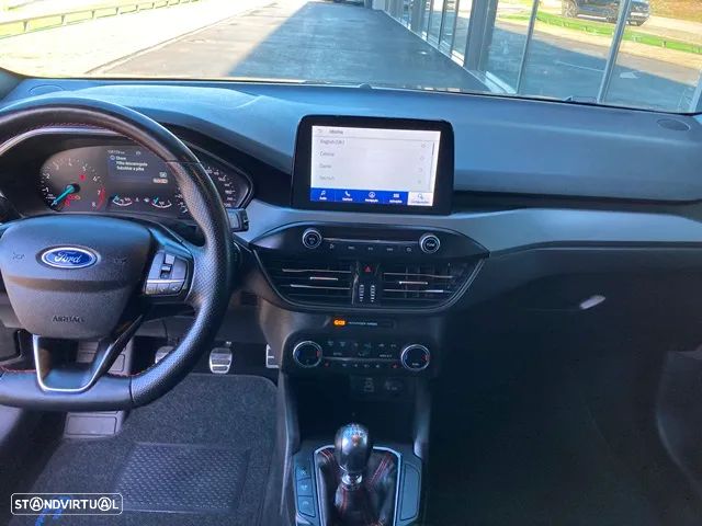 Ford Focus SW 1.0 EcoBoost Hybrid ST-LINE - 22