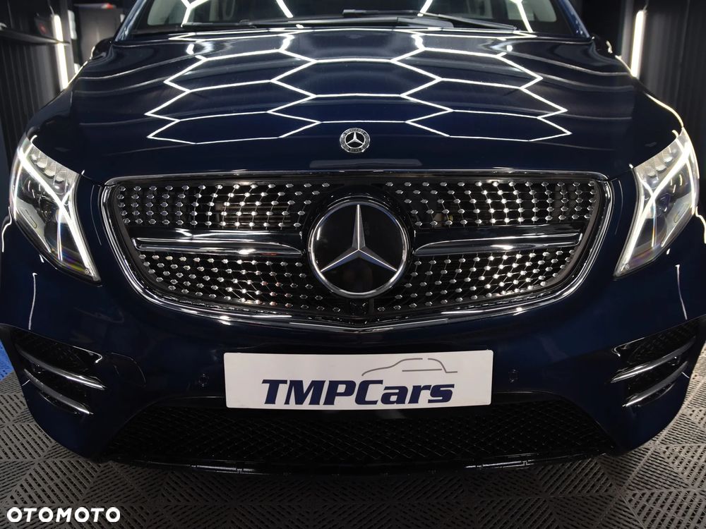 Mercedes-Benz Klasa V - 10