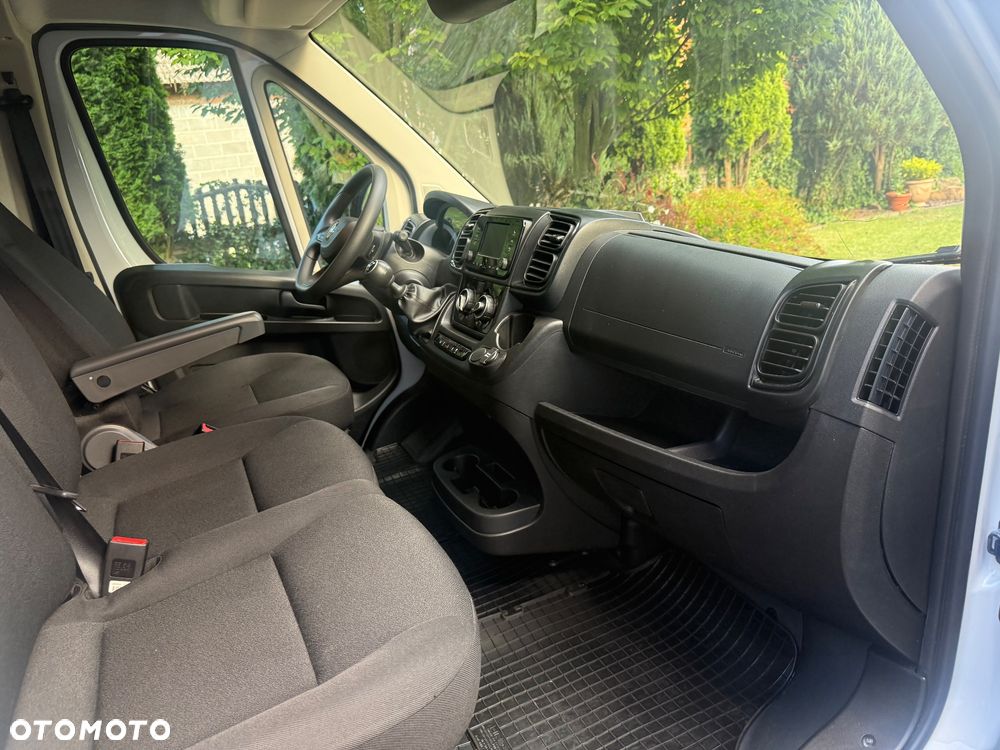 Opel Movano - 28