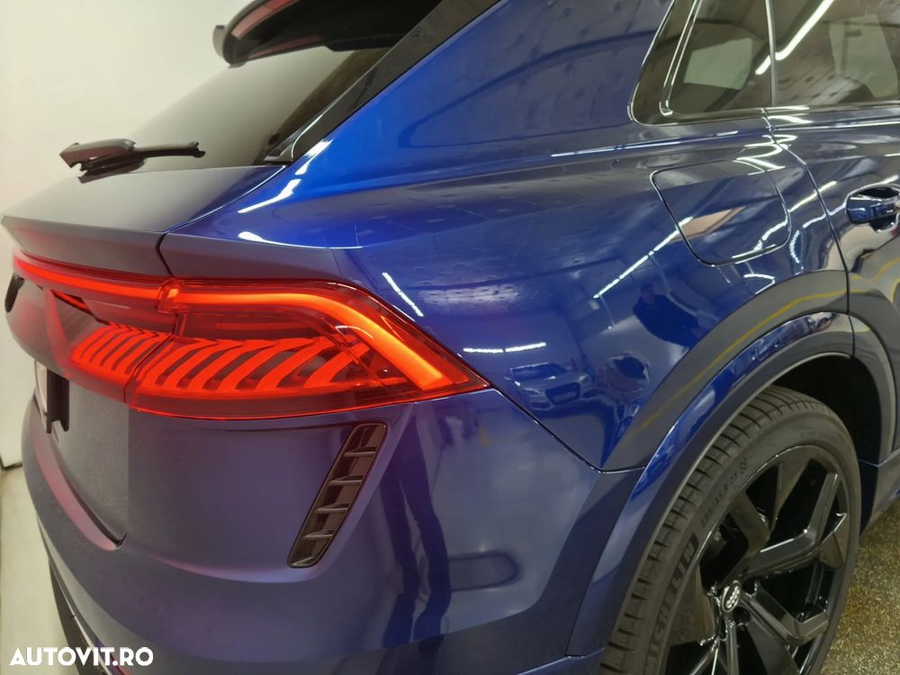 Audi RS Q8 - 32