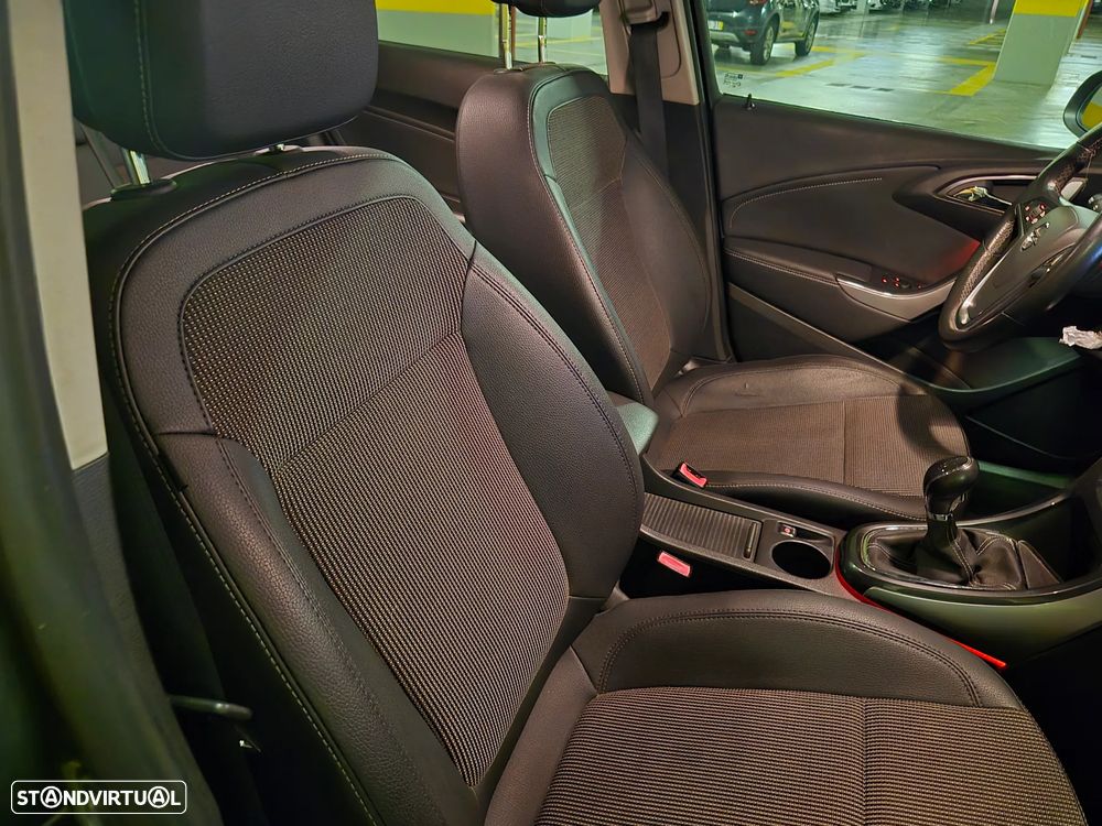 Opel Astra 1.7 CDTI Cosmo Start/Stop - 37