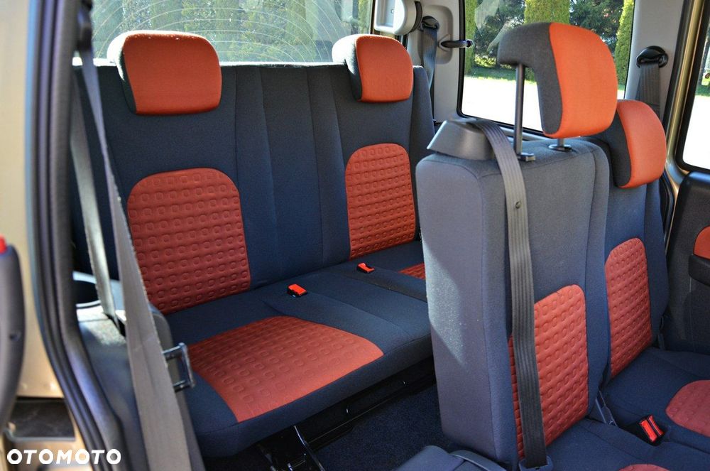 Fiat Doblo 1.4 8V Dynamic - 35