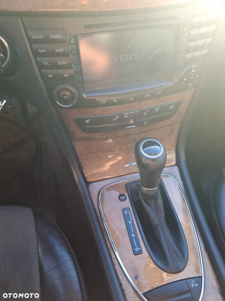 Mercedes-Benz Klasa E 280 CDI 4Matic Automatik Elegance DPF - 11