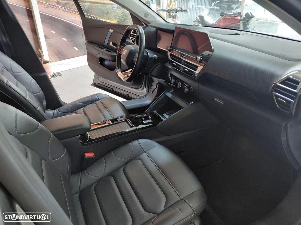 Citroën e-C4 50 kWh Shine - 23