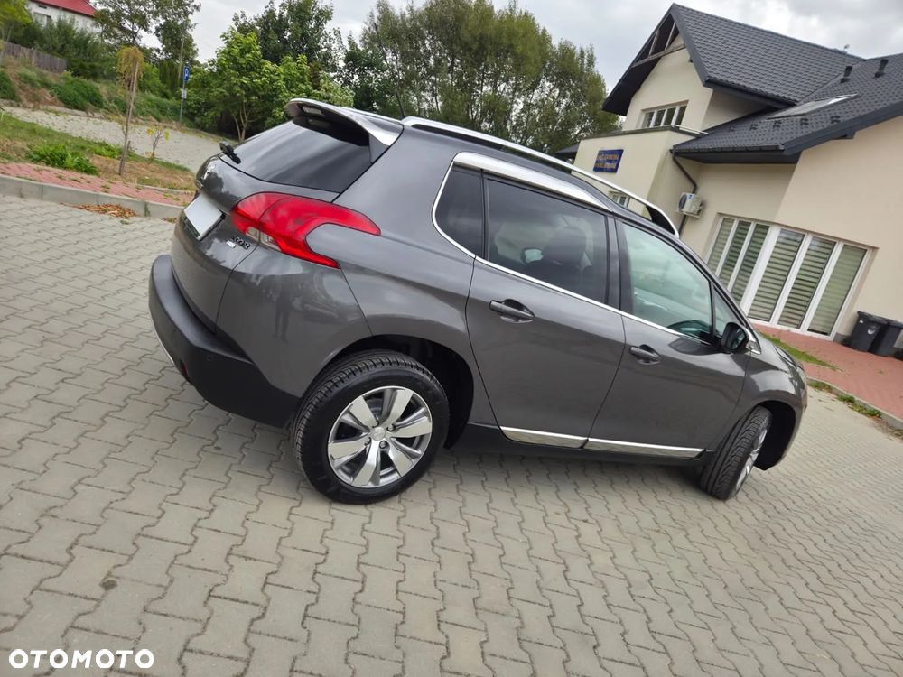 Peugeot 2008 1.6 e-HDi Allure S&S - 5