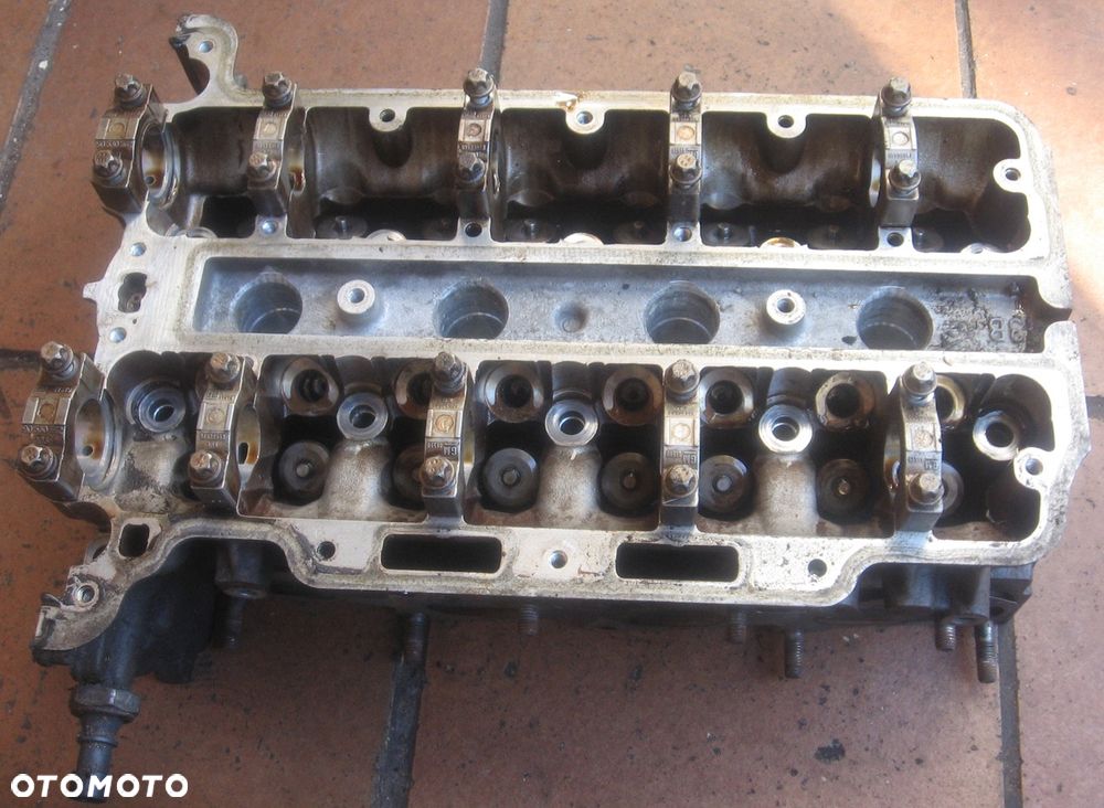 głowica OPEL CORSA C AGILA 1.2 16V Z12XE 90400234 - 1