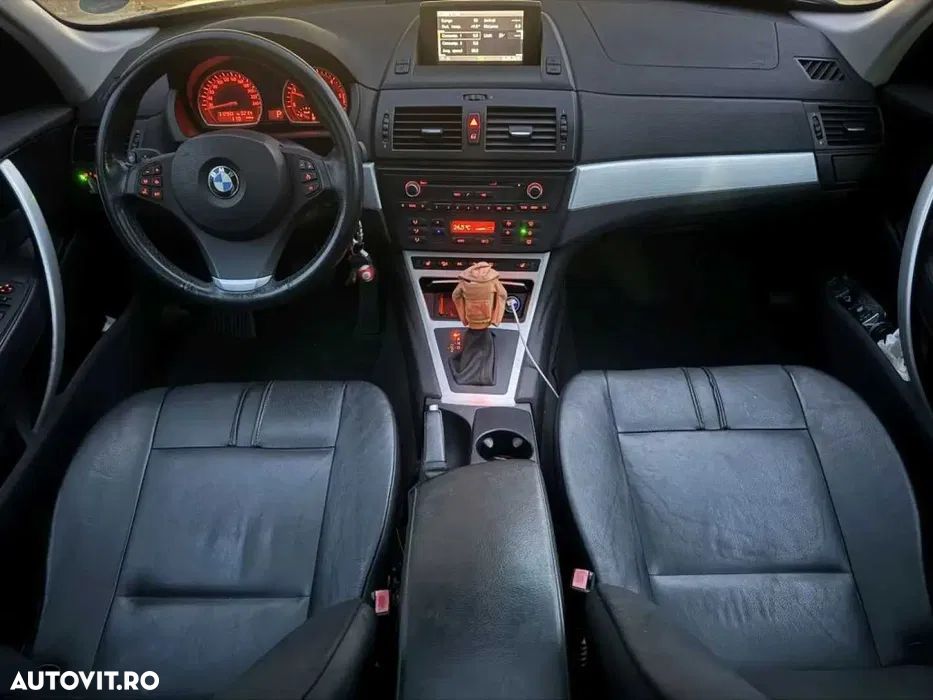 BMW X3 xDrive20d Aut. - 8