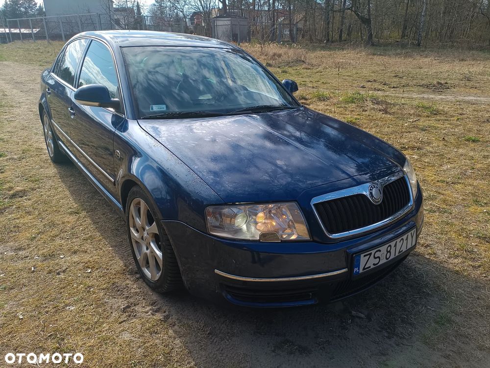 Skoda Superb 2.0 TDI DPF Ambiente - 4