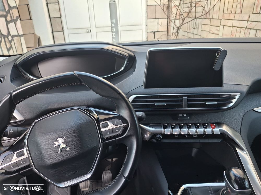 Peugeot 3008 1.5 BlueHDi Allure - 6