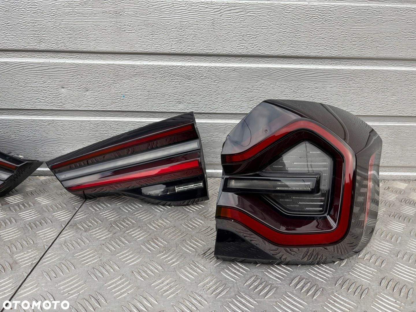 BMW X3 G01 LAMPA TYŁ LEWA LIFT EU. W KLAPĘ 21-24 - 2